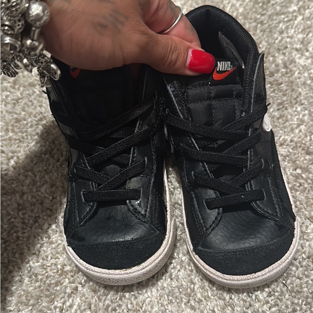 8C blazers shoes
